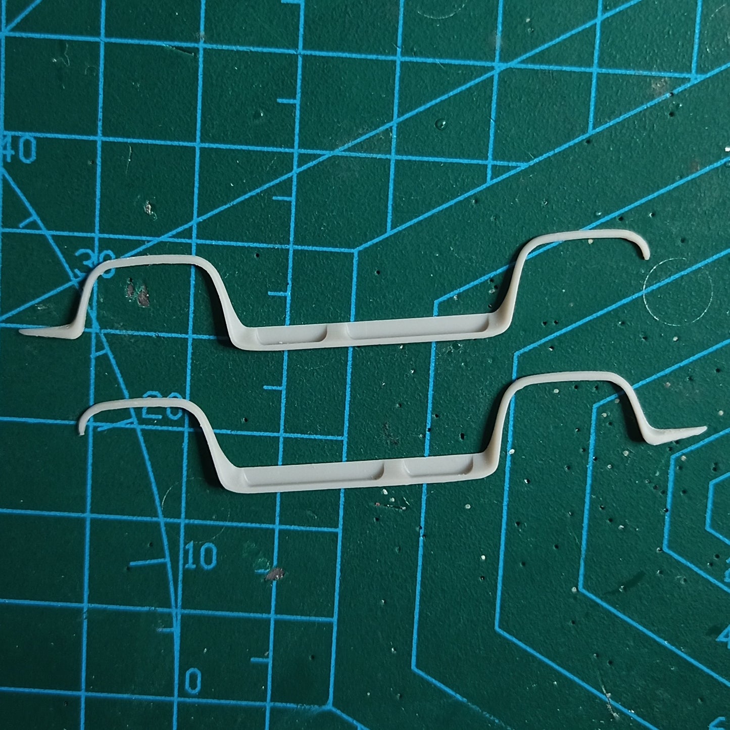 1/64 body kit for Matchbox Chevy Tahoe