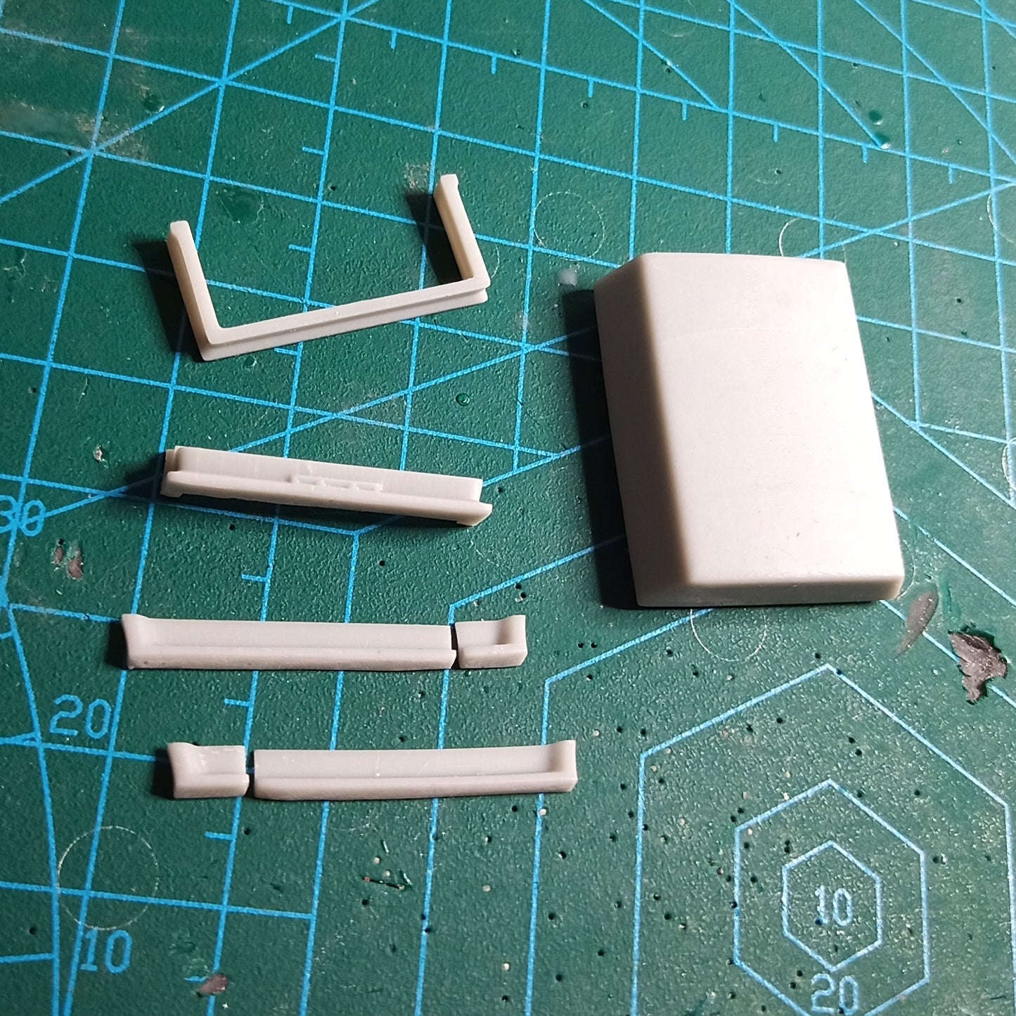 1/64 body kit for Matchbox Nissan Hardbody D21