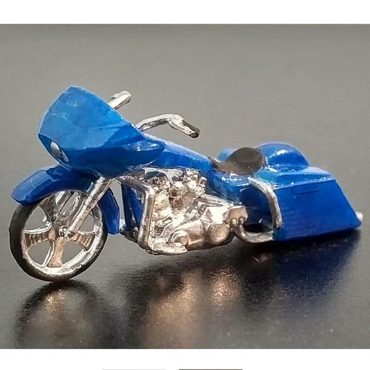 1/64 Harley-Davidson Road Glide bagger motorcycle