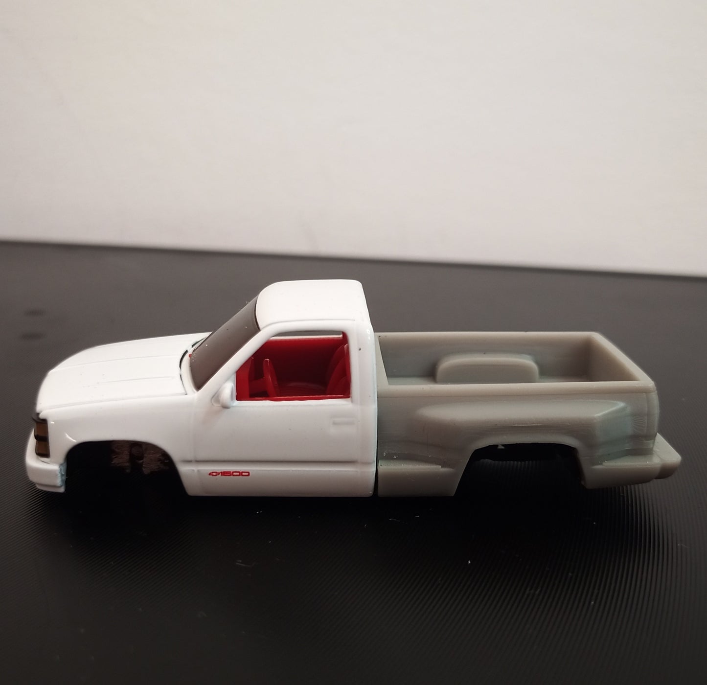 1/64 Stepside bed for M2 C1500 OBS