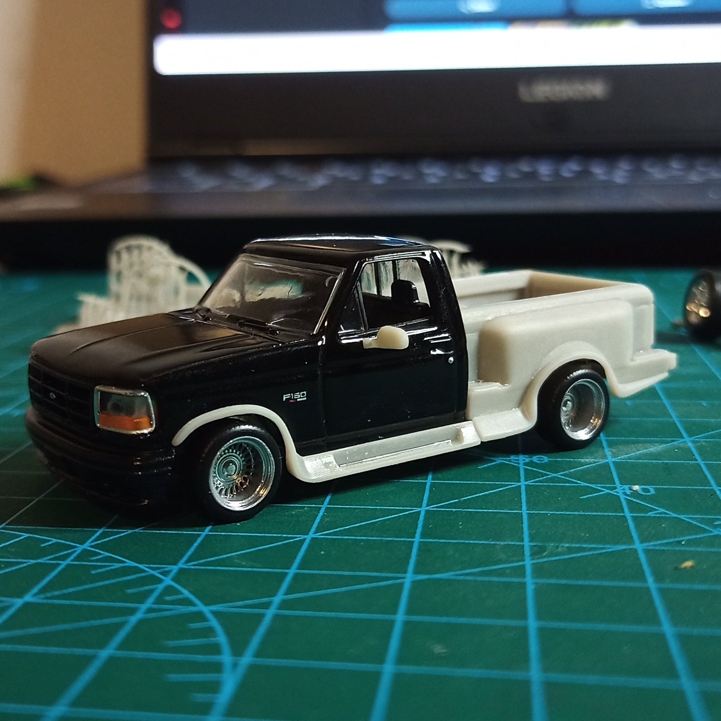 1/64 body kit for Flareside bed