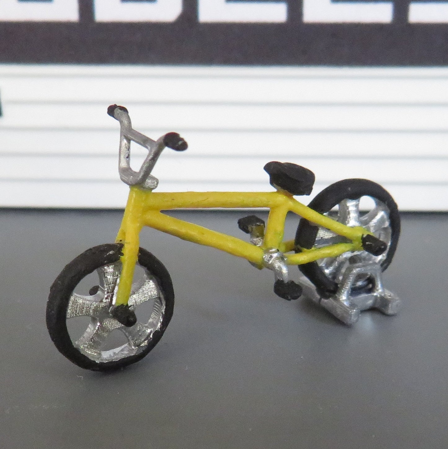 1/64 BMX bicycle