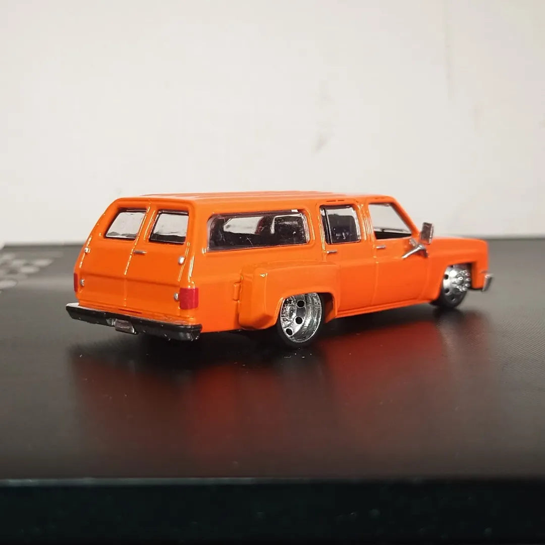 1/64 Dually Conversion Kit for Greenlight Chevrolet Suburban