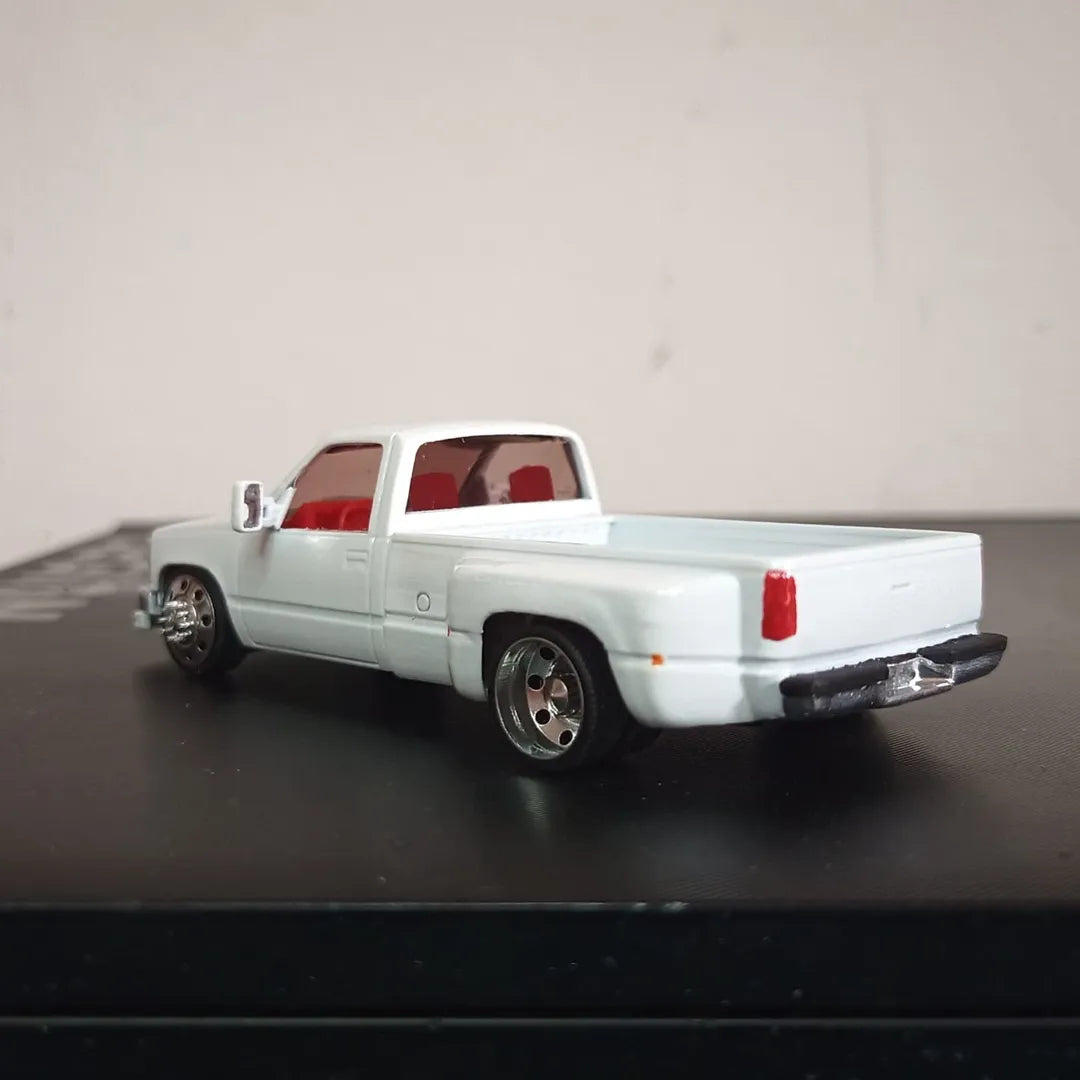 1/64 Dually Conversion Kit for M2 obs C1500