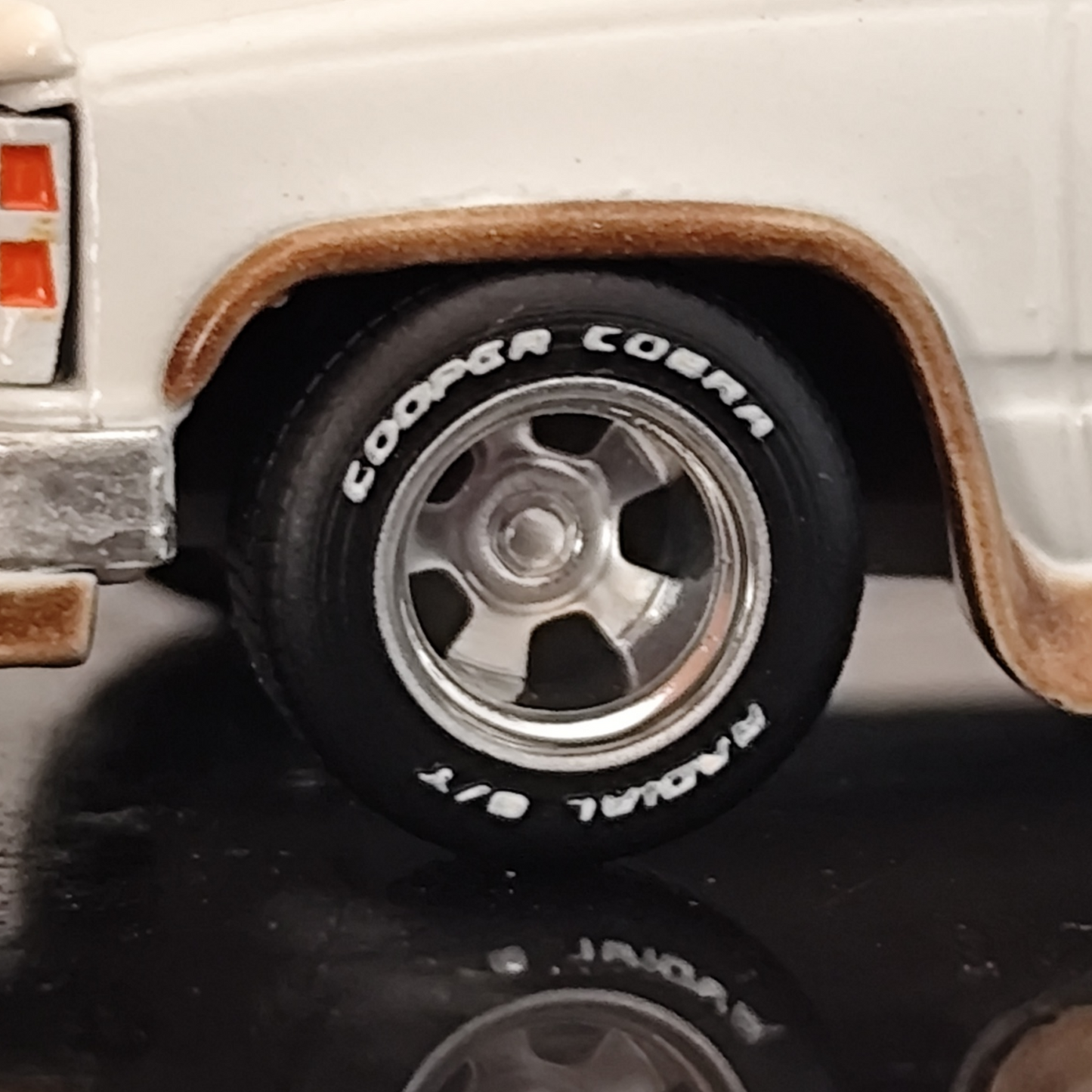 1/64 Baby Billet wheels Prime 188 / Eagle Alloy Series 094 "Hammers" with lettered tires
