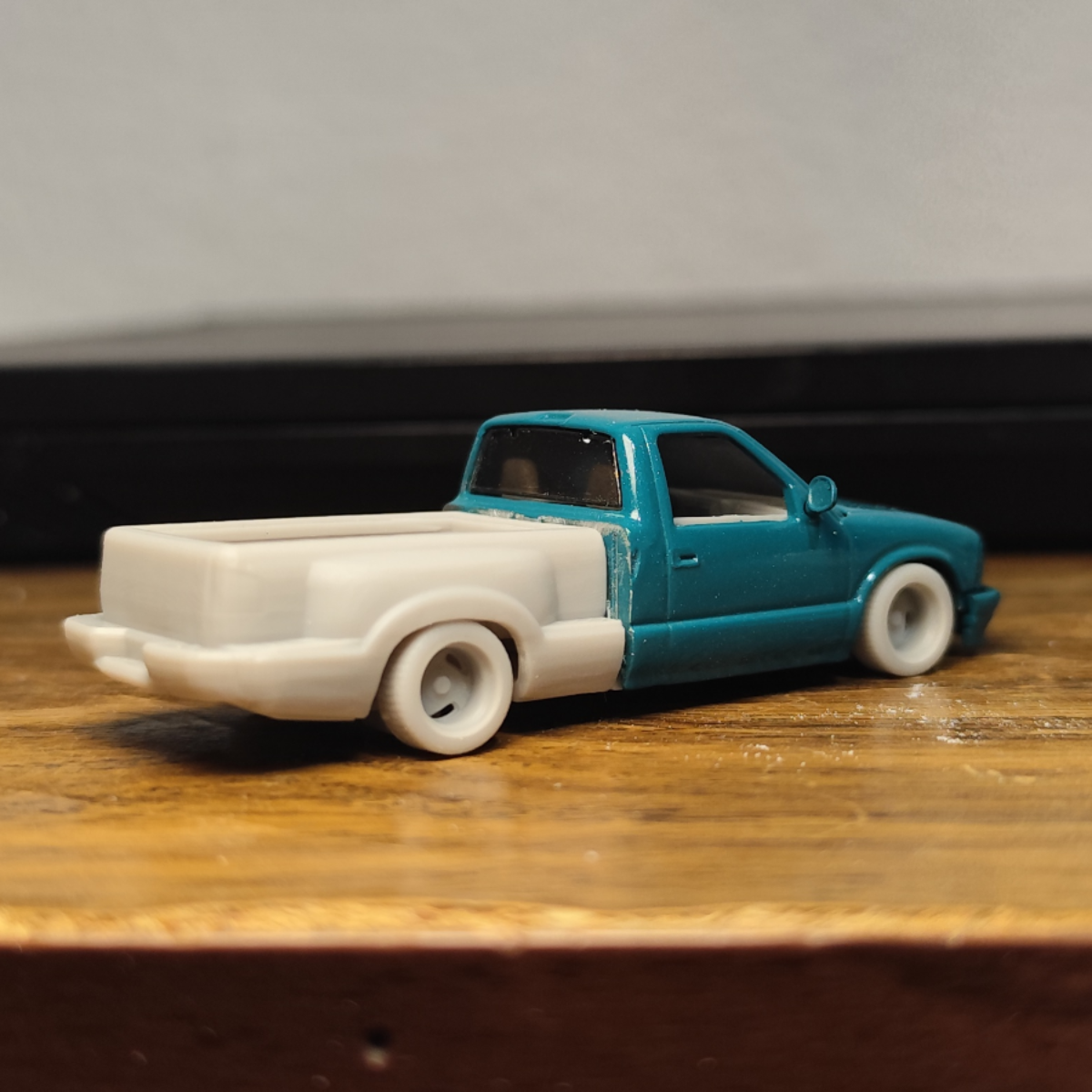 1/64 M2 Chevrolet S10 Stepside conversion kit