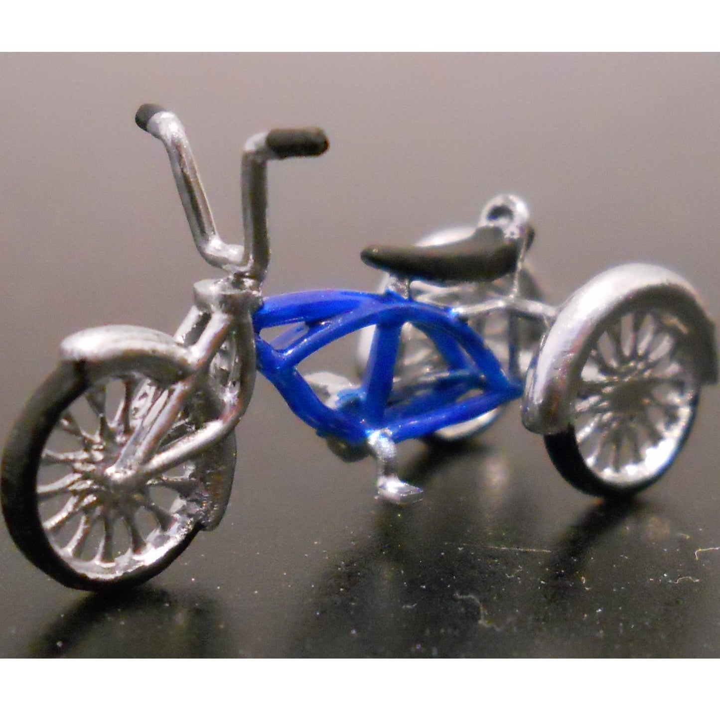 1/64 street lowrider tricycle